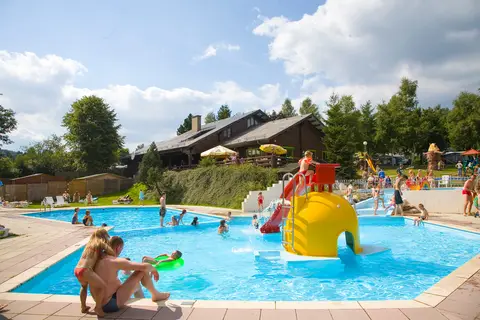 Arden Parks Petite Suisse in Manhay