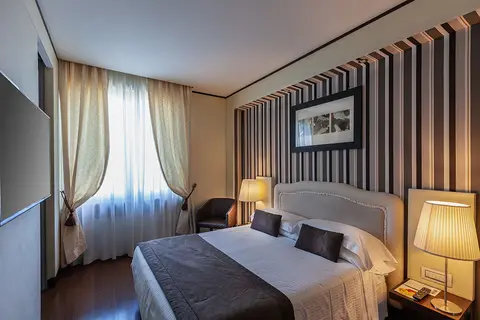 TH Roma - Carpegna Palace Hotel in Rome — foto 15