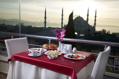 Lady Diana in Fatih — foto 22