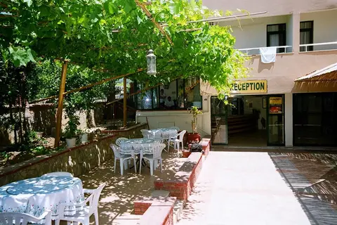 Kleopatra Melissa Hotel in Cleopatra beach — foto 15