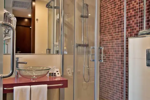 Turim Terreiro Do Paço Hotel in Almada — foto 30