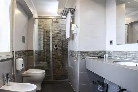 Best Western JFK Hotel in Napels — foto 17