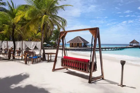 Taj Coral Reef Resort & Spa, Maldives in Nooraanee Shop 2 — foto 4