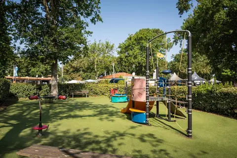 Camping Fontaine Vieille in Lanton — foto 4