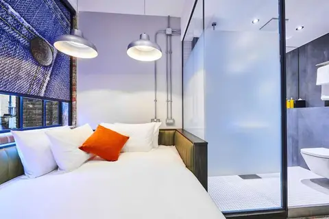 New Road Hotel in Londen — foto 25