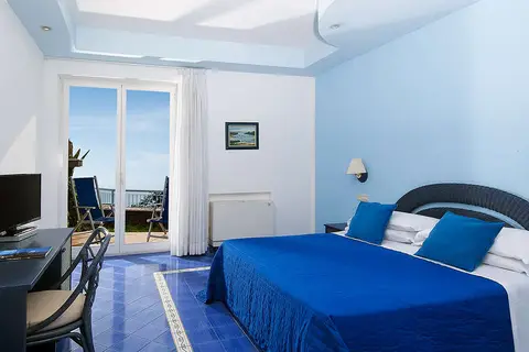 Hotel Club Due Torri in Maiori — foto 11