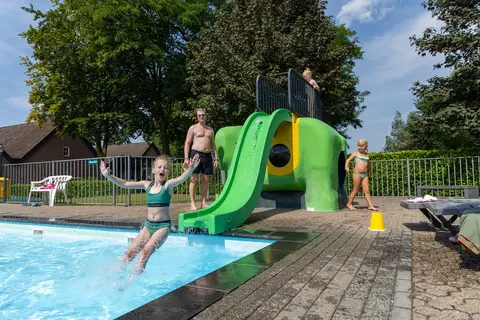 Camping Hoeve De Schaaf in Heijen — foto 2