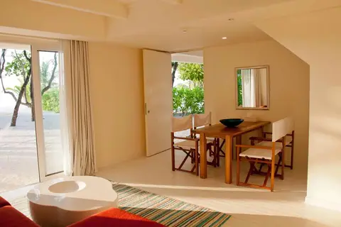 Holiday Inn Resort Kandooma Maldives in Holiday Inn Resort - Reception — foto 27