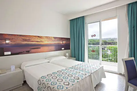 Club Hotel Aguamarina in es Mercadal — foto 4