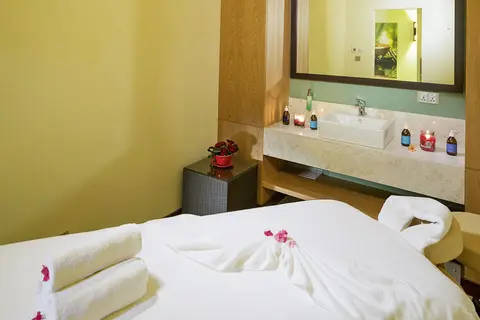 Fanar Hotel & Residences in Salalah — foto 23