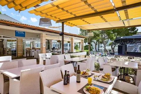 VIVA Cala Mesquida Resort & Spa in Capdepera, foto 15