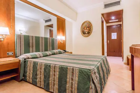 Raeli Hotel Regio in Rome — foto 18
