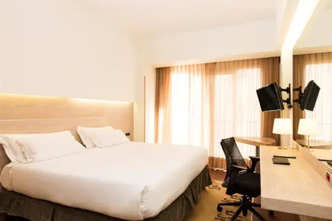 Hilton Garden Inn Rome Claridge in Rome, foto 11