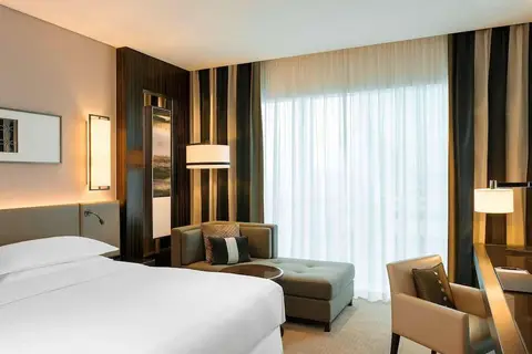 Sheraton Grand Hotel in Dubai — foto 15