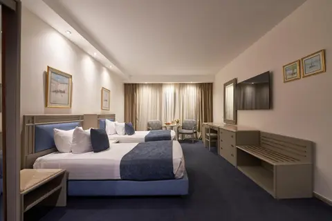 JAZ Pyramids Resort in كفرة نصار — foto 25