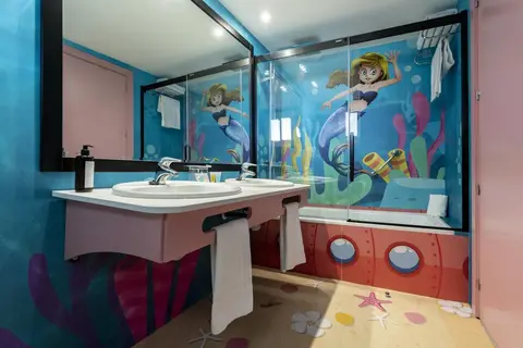 Magic Fantasy Hotel in Oropesa Del Mar — foto 21