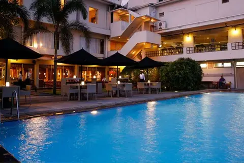 Ramada by Wyndham Colombo in Colombo — foto 27