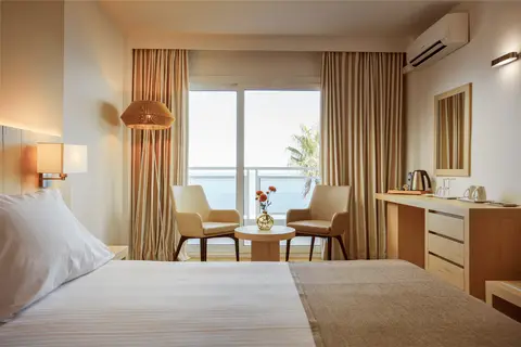 Hotel Las Arenas Affiliated by Meliá in Benalmadena — foto 16