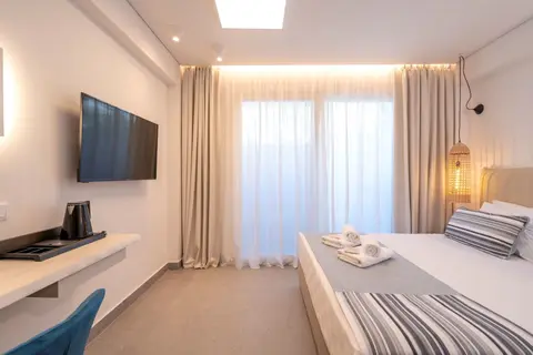 Mirablue Luxury Residences in Πευκοχώρι — foto 28
