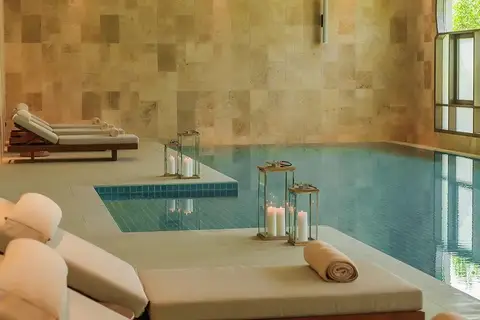 Naama Beach Villas & Spa in Al Aqah - العقة — foto 10