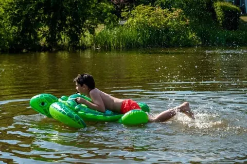 Bungalowpark Emslandermeer foto 11