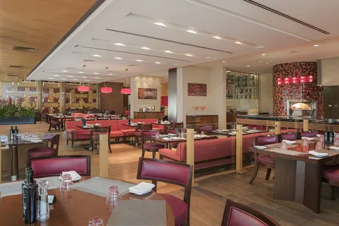 Media Rotana in Dubai — foto 11
