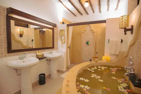 Zanzibar Beach Resort in Mkunazini — foto 11