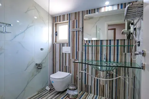 Hotel Semajo in Vlora — foto 28