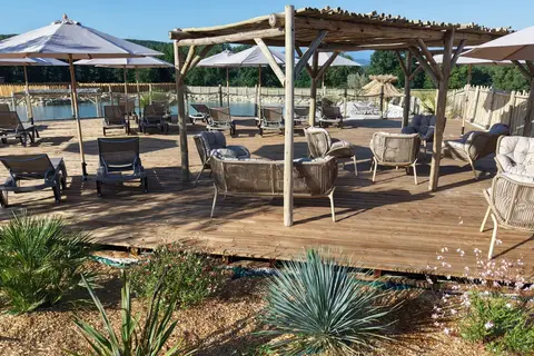 Camping Domaine De La Besse in Sonnac-sur-l'Hers, foto 4