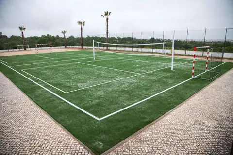 Vitor's Plaza in Portimão — foto 16