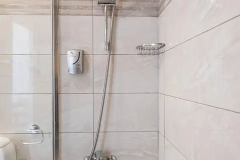 Anais Bay Hotel in Παραλίμνι — foto 6
