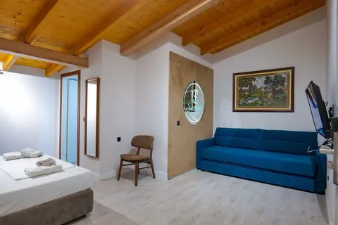 Hotel Semajo in Vlora — foto 10