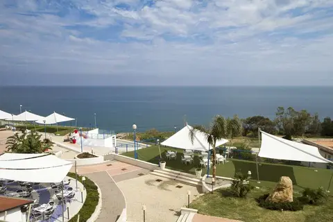 Tus Hotel & Residence in Tusa, foto 11