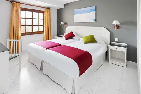 Elba Castillo San Jorge & Antigua Suite Hotel in Antigua — foto 4