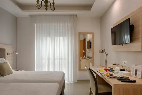 American Hotel in Pozzuoli — foto 21
