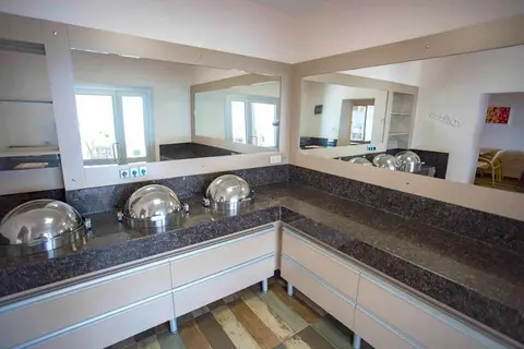 Melis Hotel in Kuşadası — foto 27