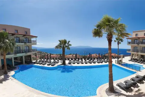 Altamare Hotel in Kuşadası — foto 11