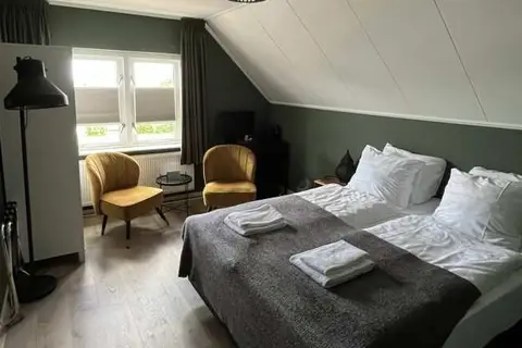 Giethoorn Old Art Hotel in Giethoorn — foto 13