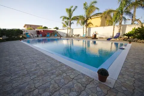 Rainbow Resort in Marsala