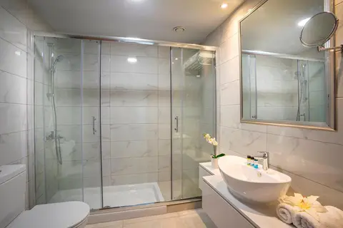 Aquamare Beach & Spa in Paphos — foto 5