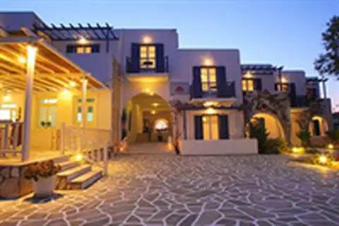 Paros Inn Hotel in Πίσω Λιβάδι — foto 15