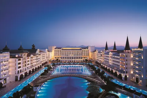 Mardan Palace in Aksu — foto 33