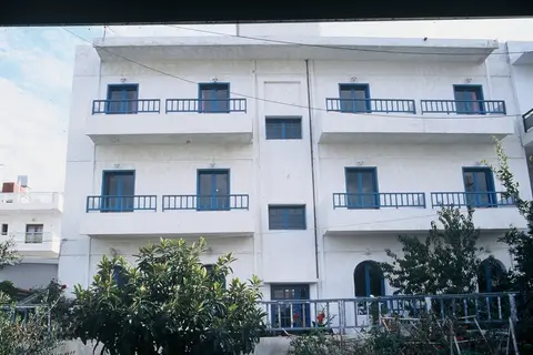Friday in Chersonissos — foto 23