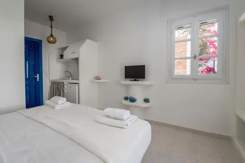Manolis Studios in Αντιμάχεια — foto 30
