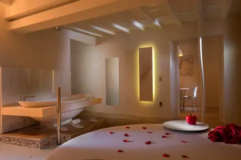 Suite Sistina for Lovers in Rome