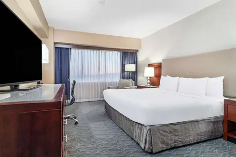 Crowne Plaza Los Angeles Harbor Hotel in Los Angeles — foto 3