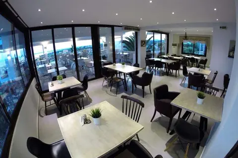 Glavas Inn Hotel in Gerakini — foto 7