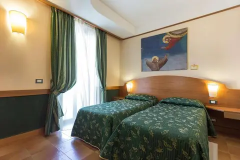 Hotel La Terrazza in Assisi — foto 11