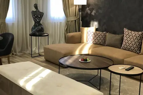 Hotel Deluxe in Tirana — foto 11