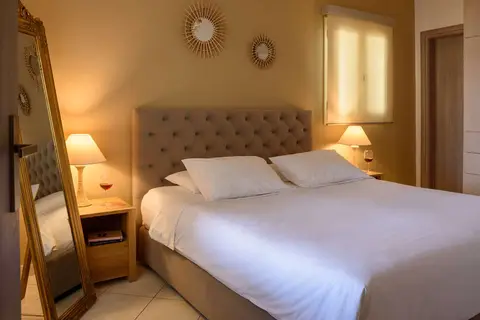 Suite Home Santorini in Santorini